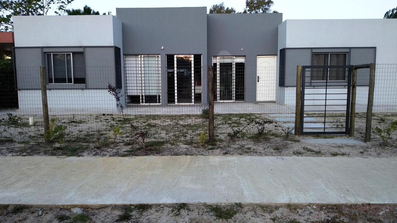 Casa Las Toscas 2 Dorm Fondo, Parrillero A 4 Cuadras De Playa المظهر الخارجي الصورة
